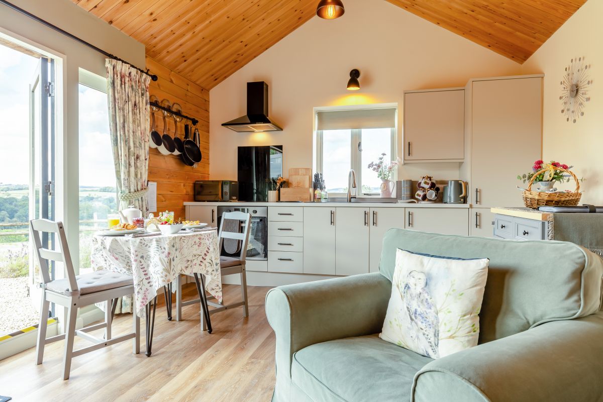 Springhill Lodge, listing photograph 4
