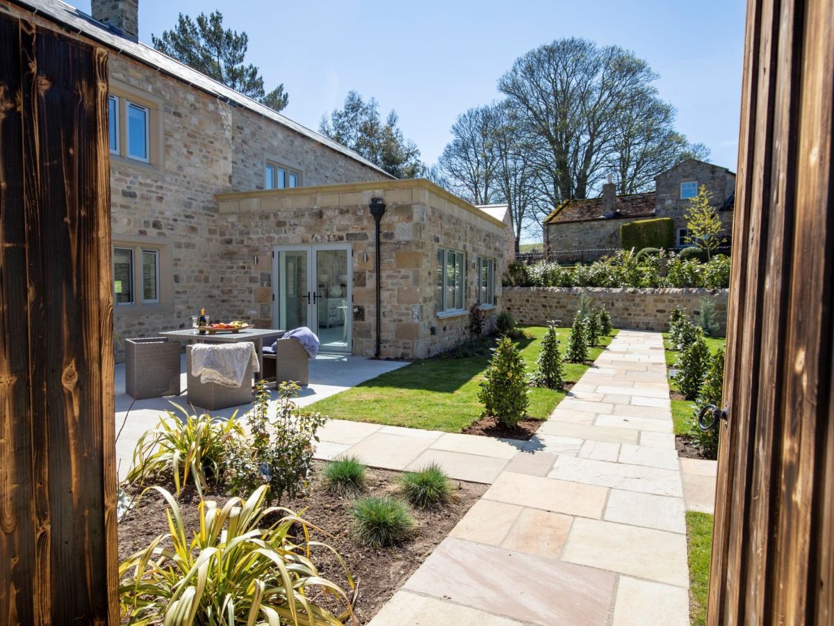 The Mill Farmhouse - Gilling West, listing photograph 11