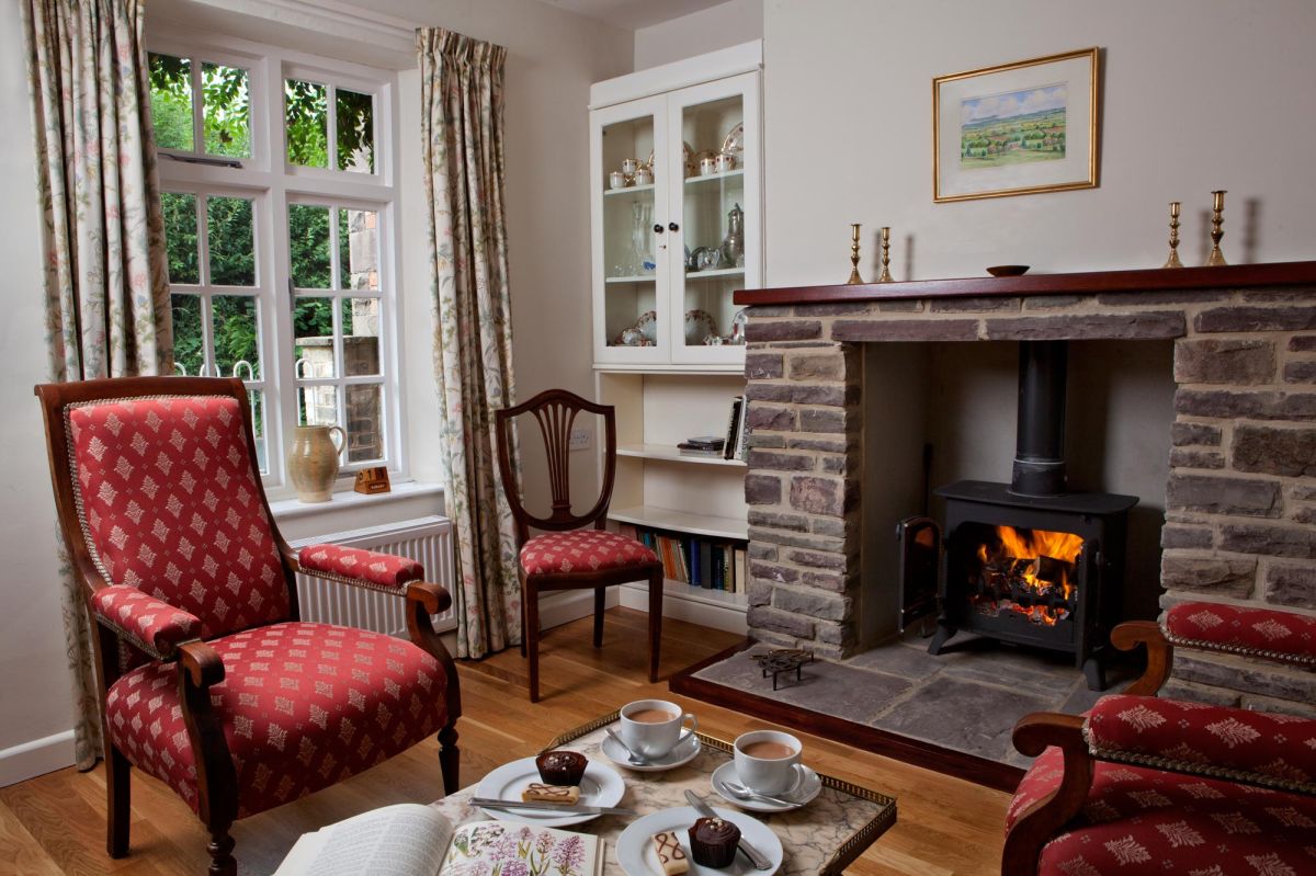 Forge Cottage - Talybont-on-usk, listing photograph 3
