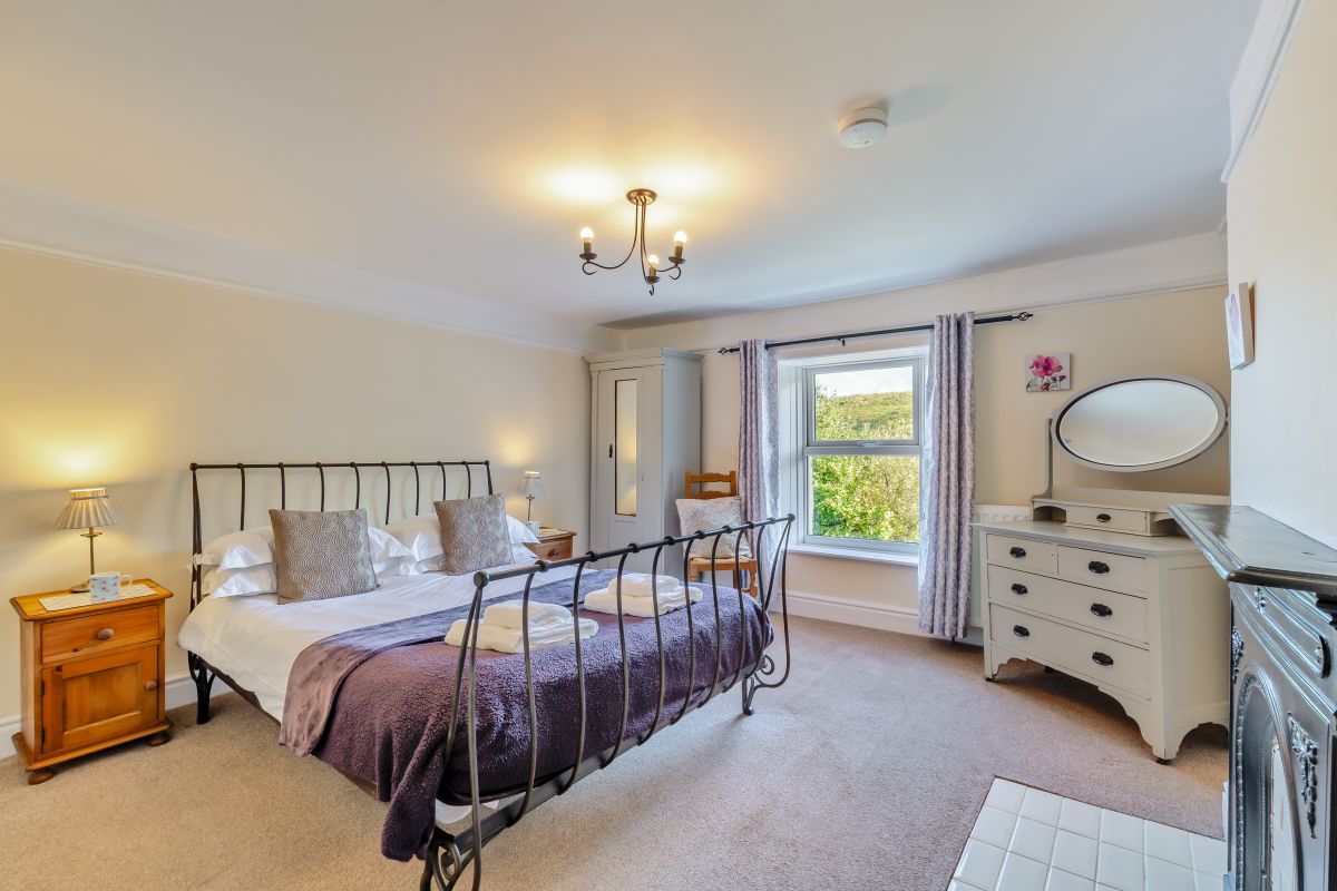 Thwaite Bridge Cottage, listing photograph 8