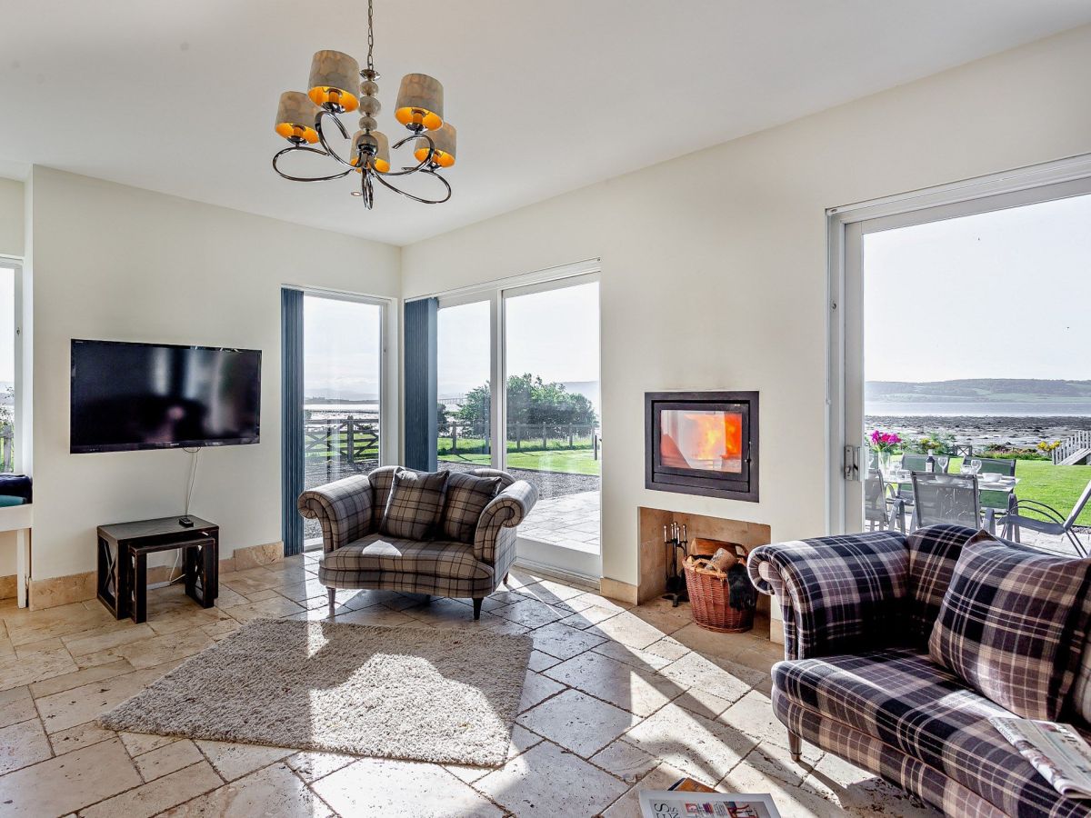 Pebble Beach - Culloden, listing photograph 4