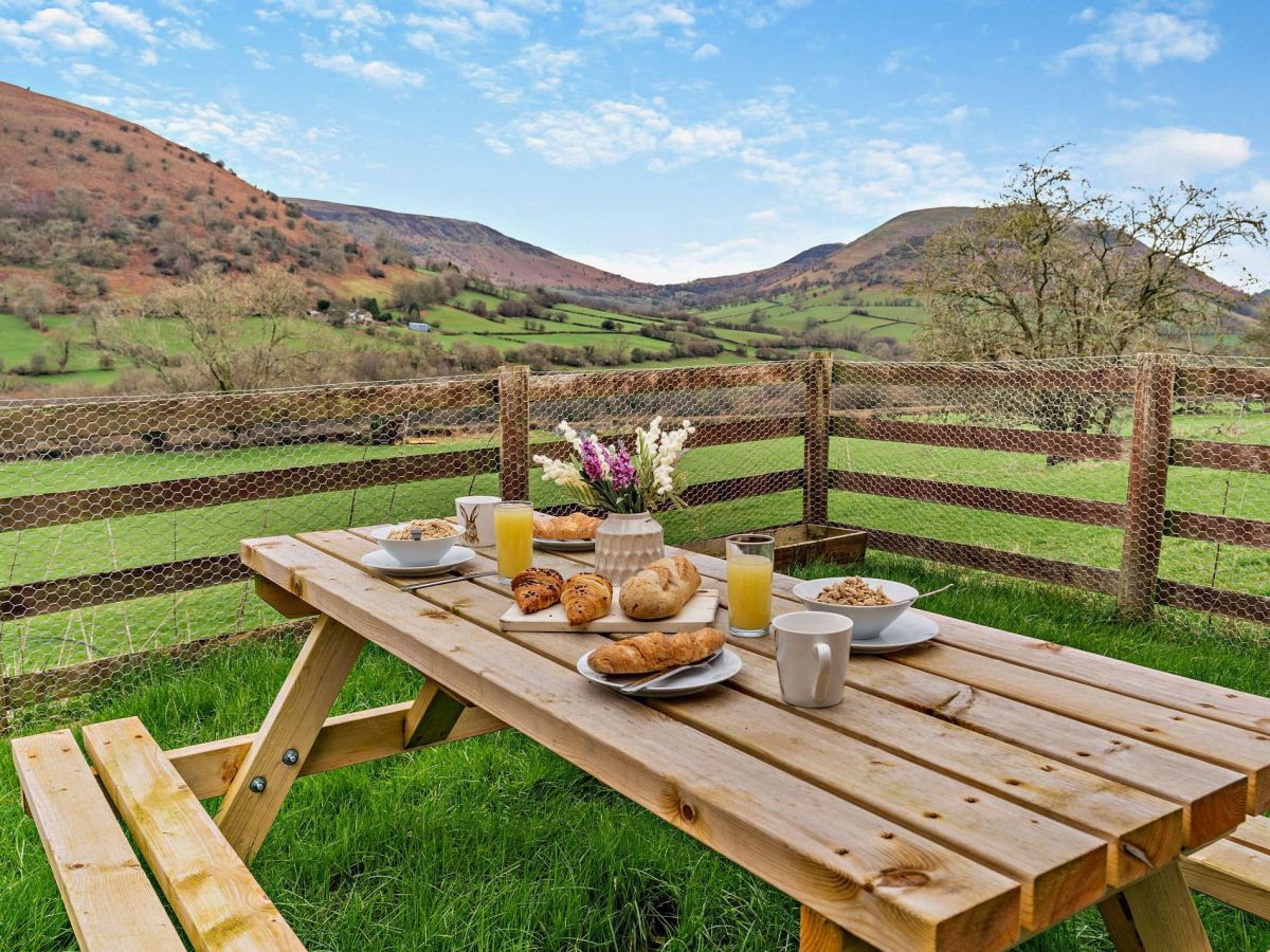 Mawr Well Cottage, listing photograph 6