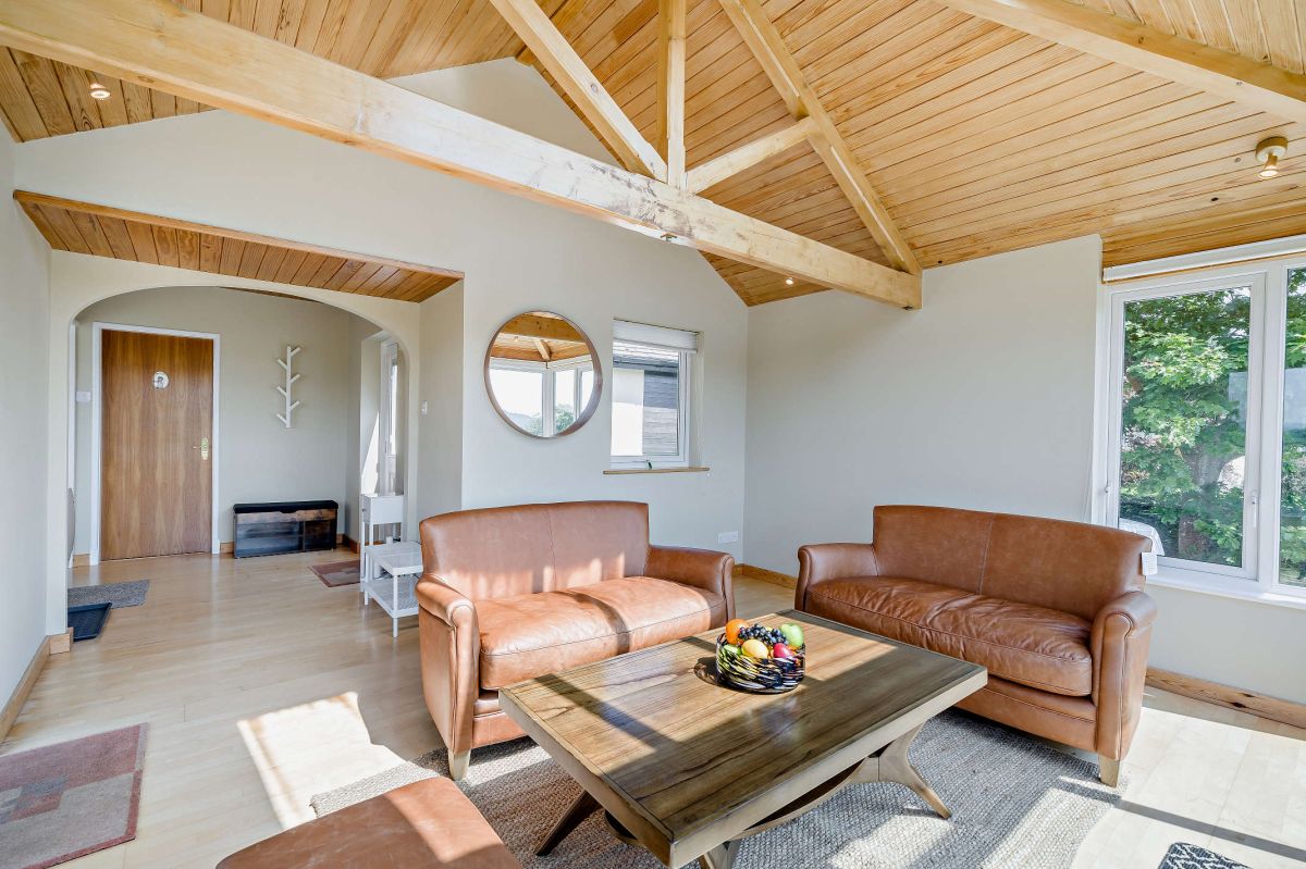 Lakeview Vista, listing photograph 7
