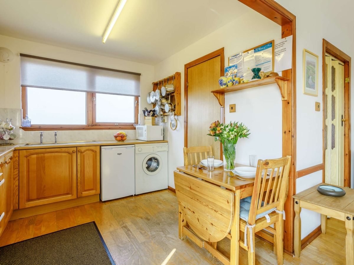 Loch View Cottage, listing photograph 7
