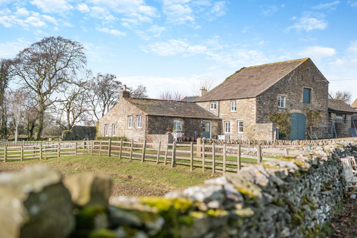 Throstlenest Farm Cottage