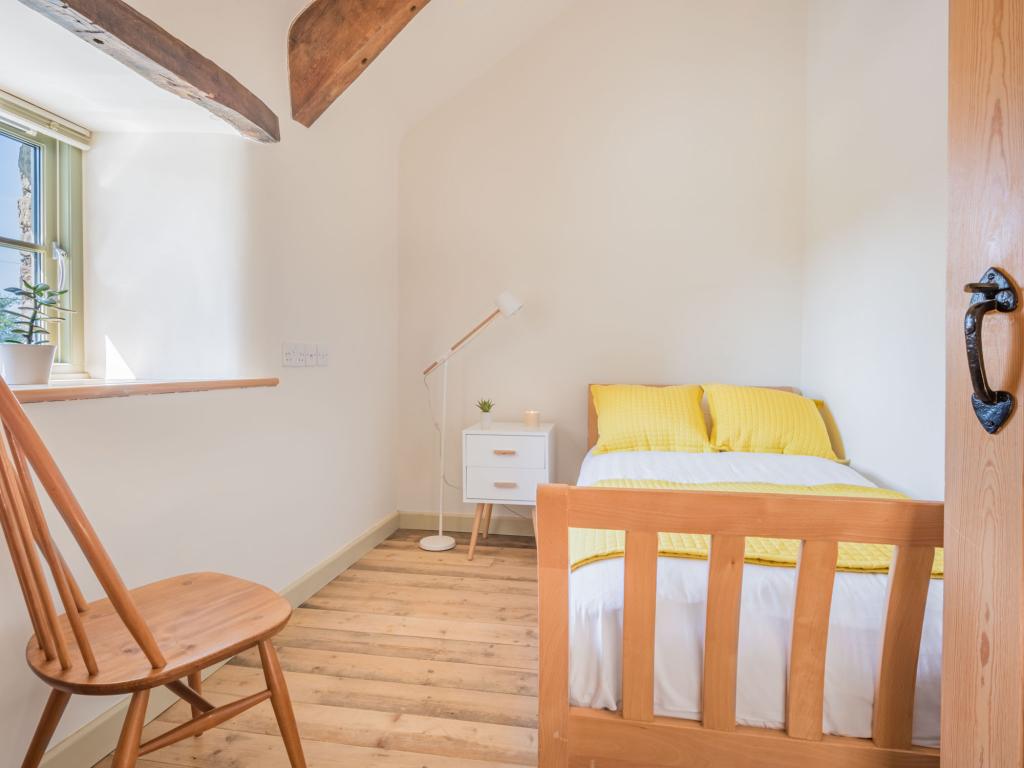 Plane Trees Cottage, listing photograph 9