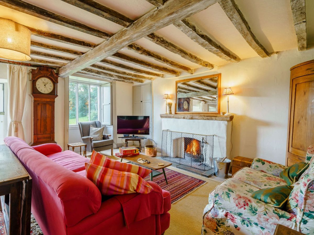 Nether House, listing photograph 3