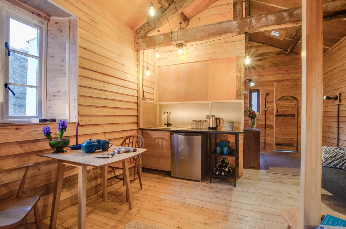 Dog Crag Cabin, listing photograph 4