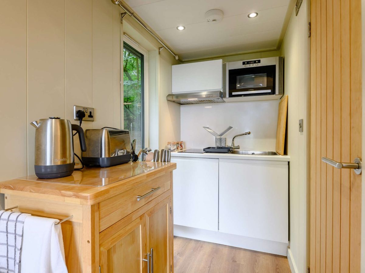 A Woodland Hideaway, listing photograph 7