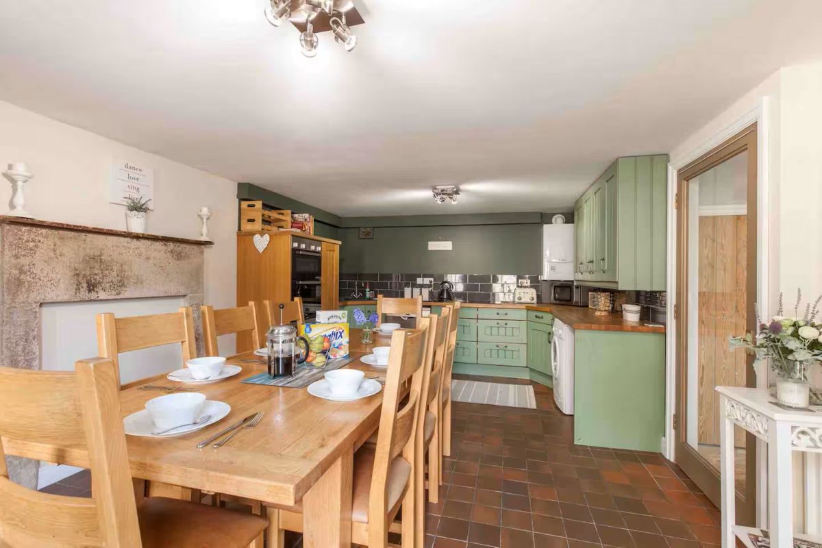 The Coach House - Hope Valley, listing photograph 11