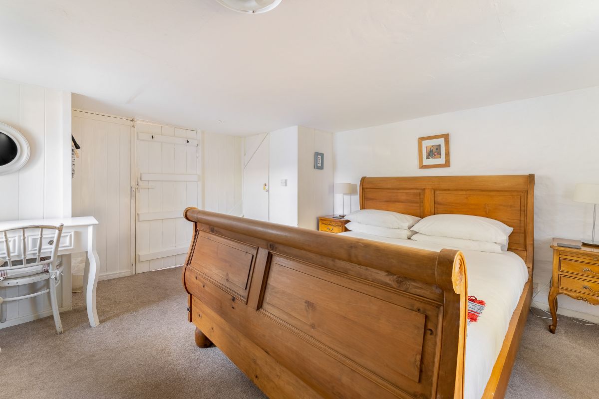 Honey Pot Cottage, listing photograph 12