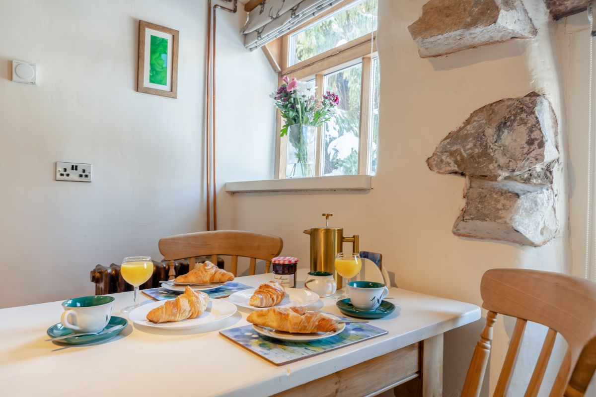 Wren Cottage - The Manifold Retreat, listing photograph 10