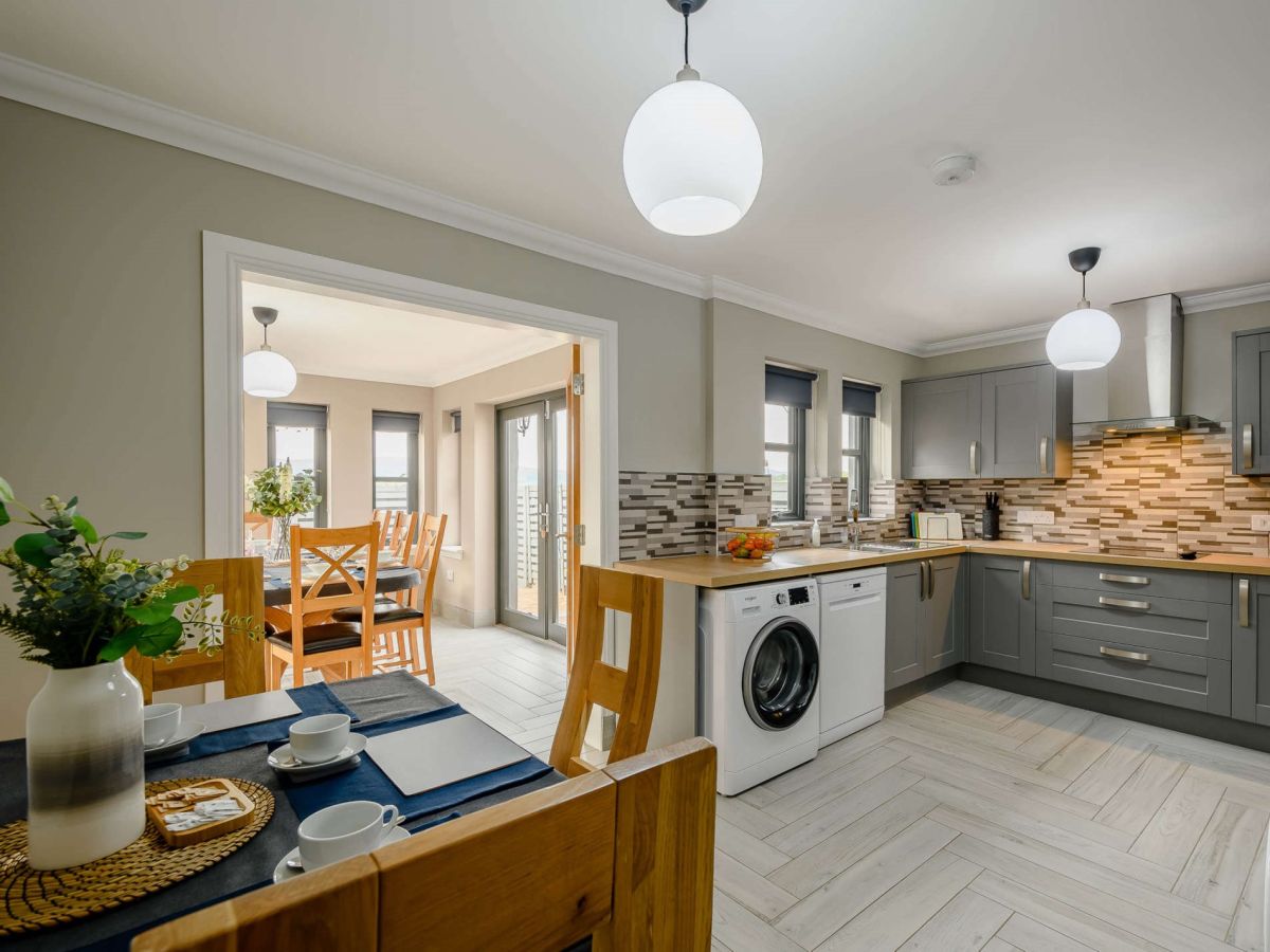 8 Lomond Courtyard, listing photograph 7