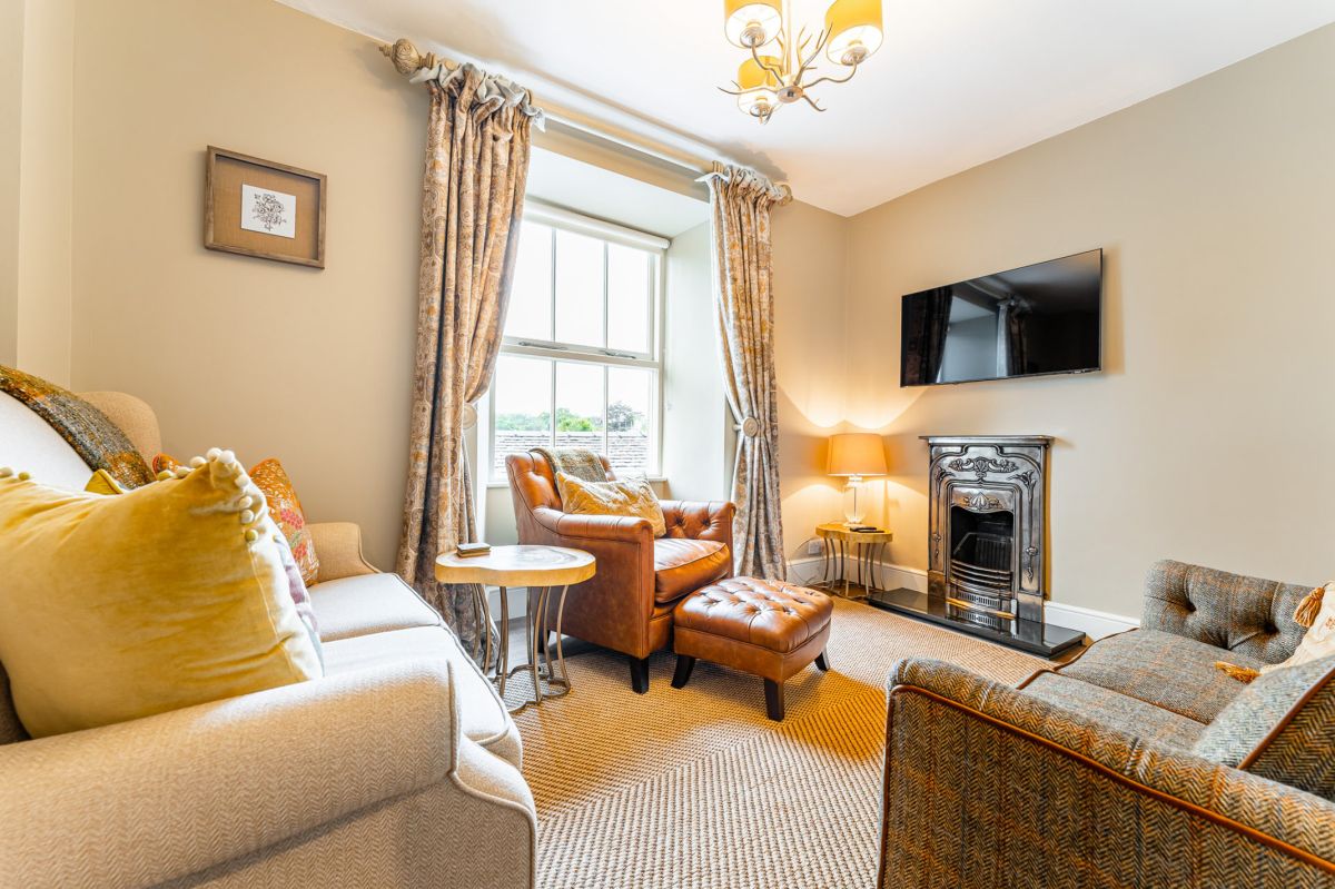 Dell Cottage, listing photograph 8