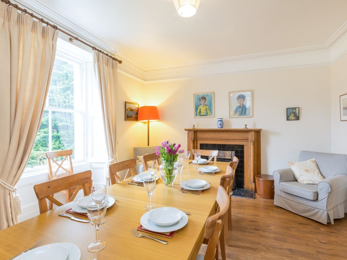 Lower Oakfield, listing photograph 9