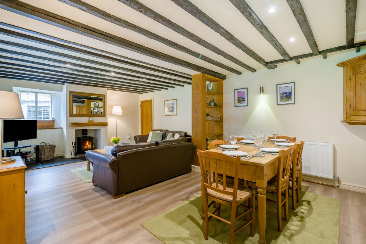 Croftfoot Barn, listing photograph 8