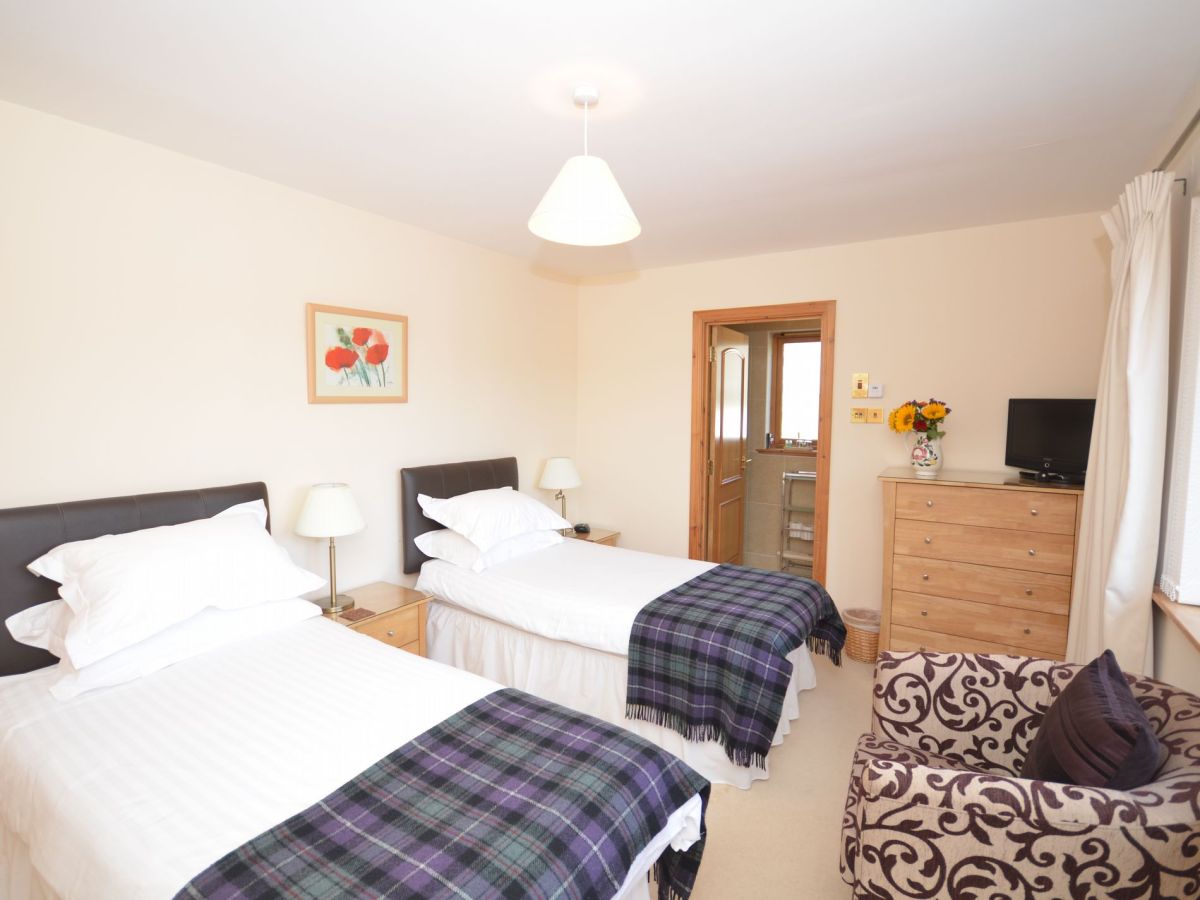 Belivat Cottage, listing photograph 12