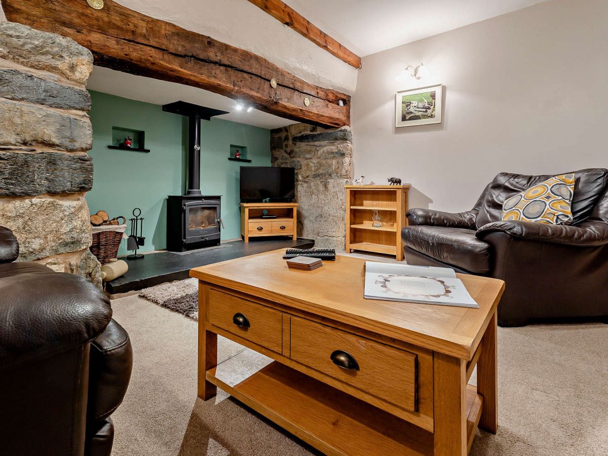 Garth Farmhouse, listing photograph 6