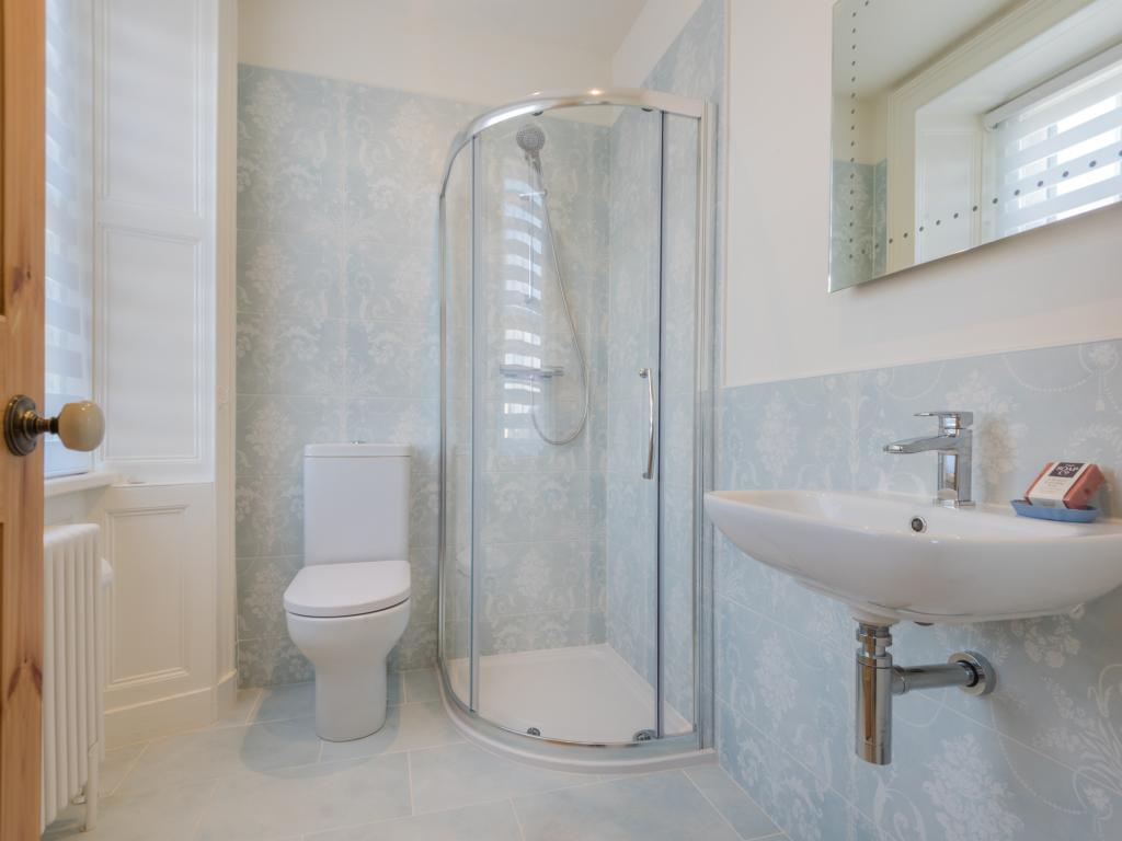 Rose Place, listing photograph 7