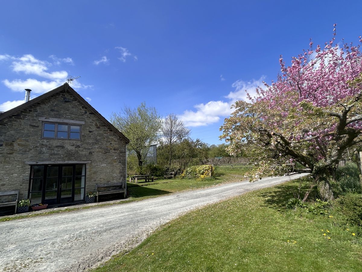 Lane Farm Barn, listing photograph 4