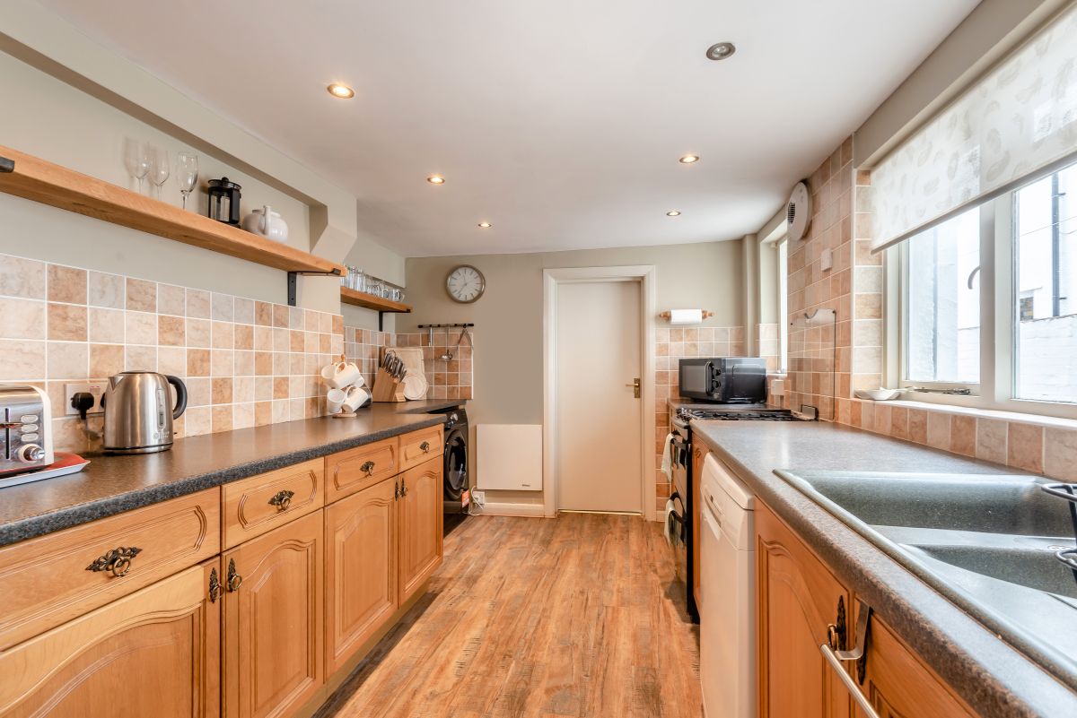 Kingsfell, listing photograph 12