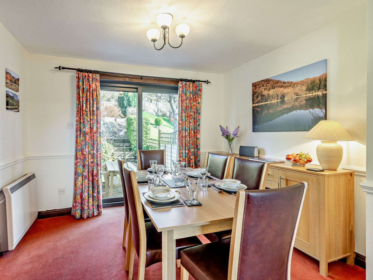 Lynwood Cottage, listing photograph 4