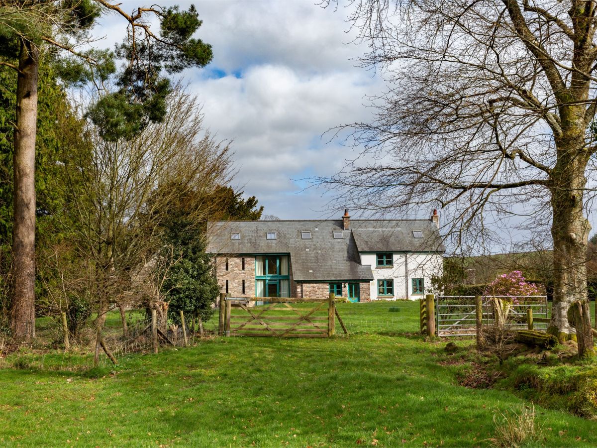 Llandefaelog Cottage