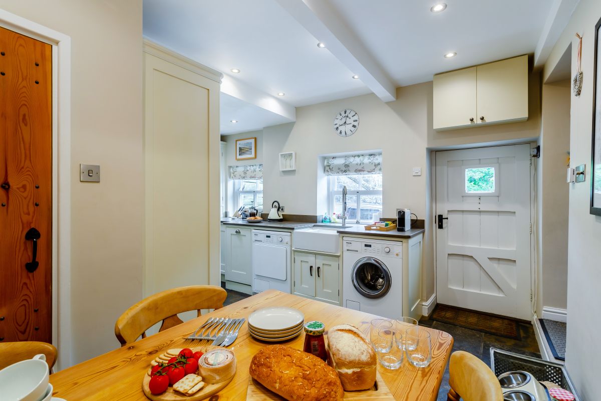 Fountains Cottage - Malham, listing photograph 7