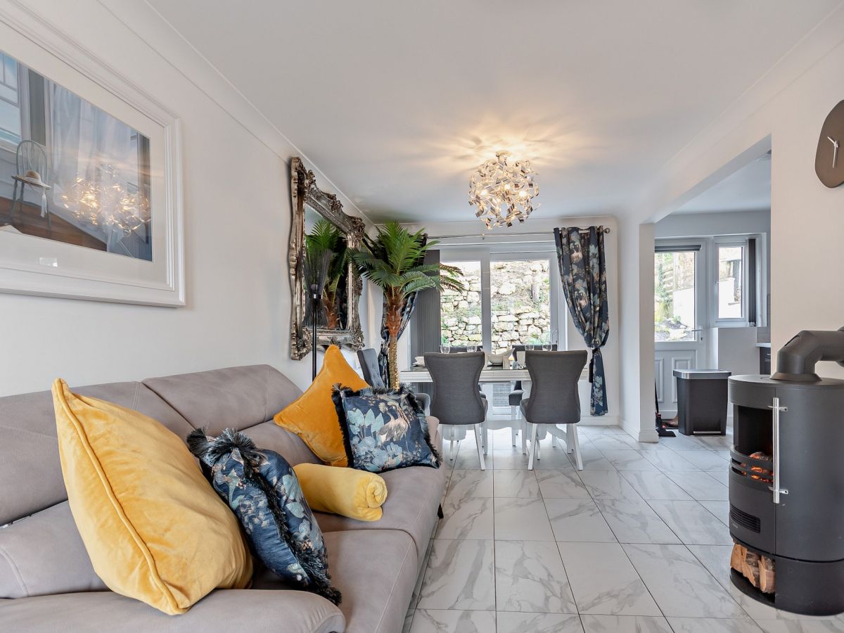 Goat Townhouse, listing photograph 11