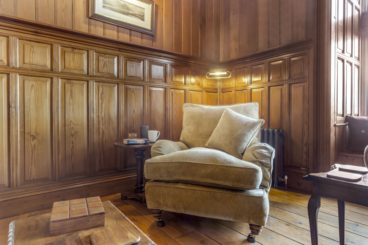 Highland Hall, listing photograph 7