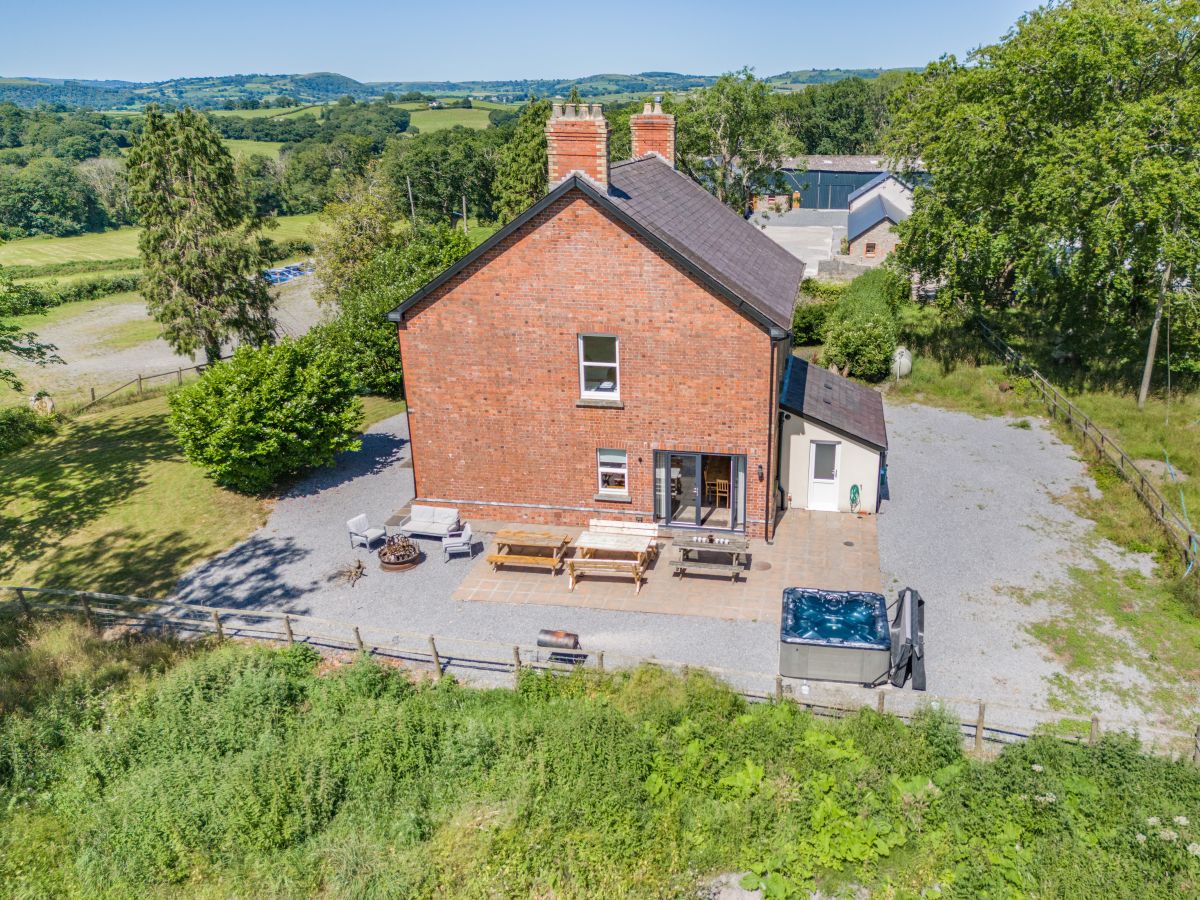Green Grove Farmhouse, listing photograph 4