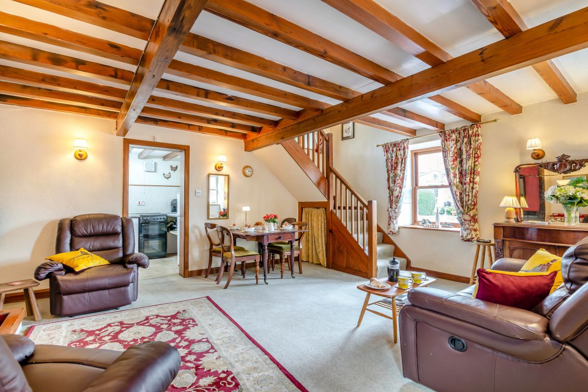 East Cottage, listing photograph 2