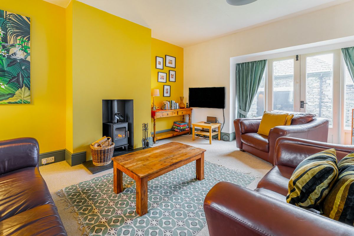 Curlew Close Cottage, listing photograph 2