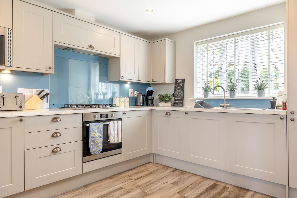 Forget Me Not Cottage - Ashbourne, listing photograph 4