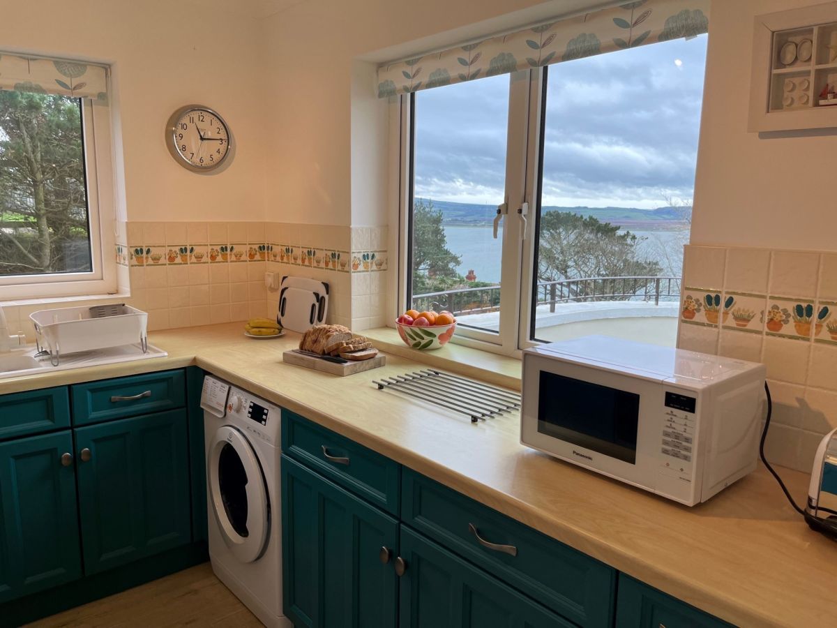 Seaside View, listing photograph 7
