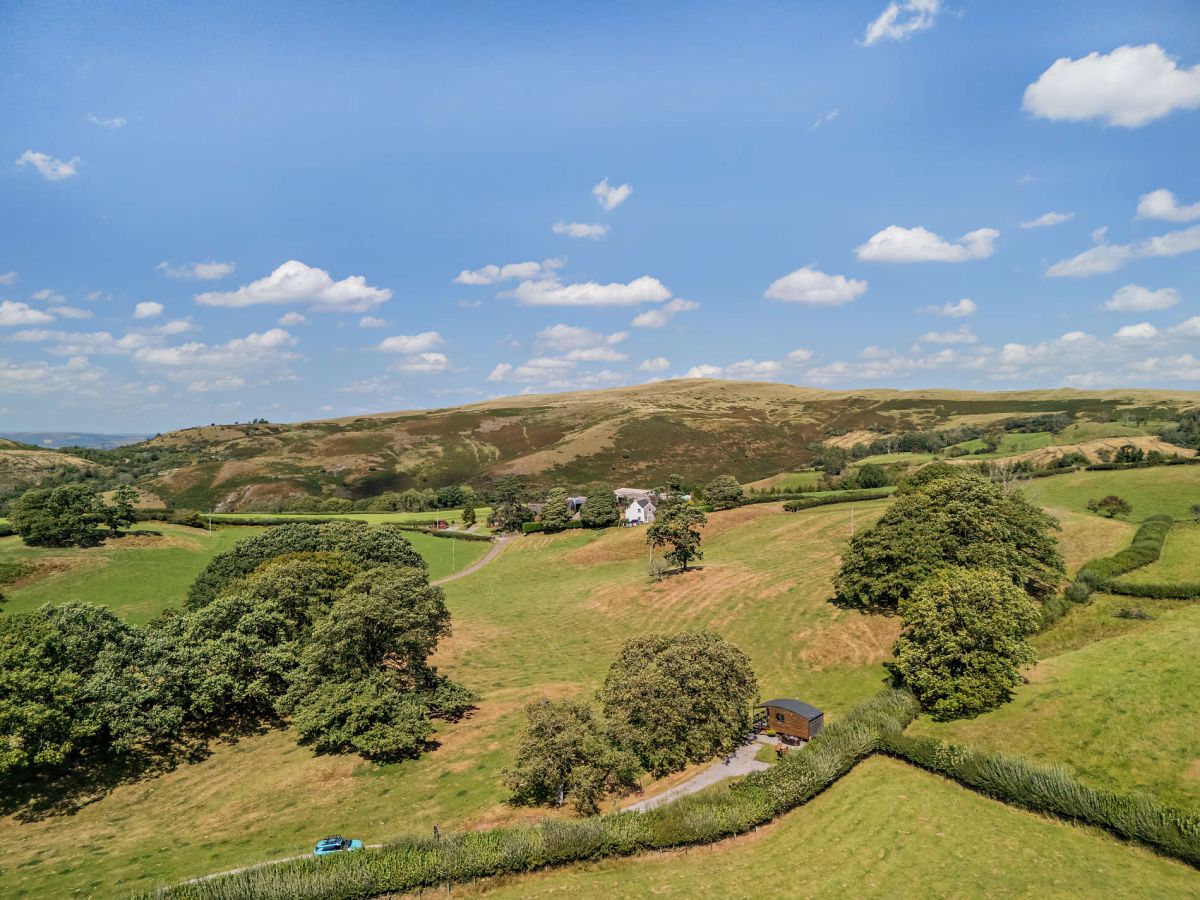 Wild Acre, listing photograph 3