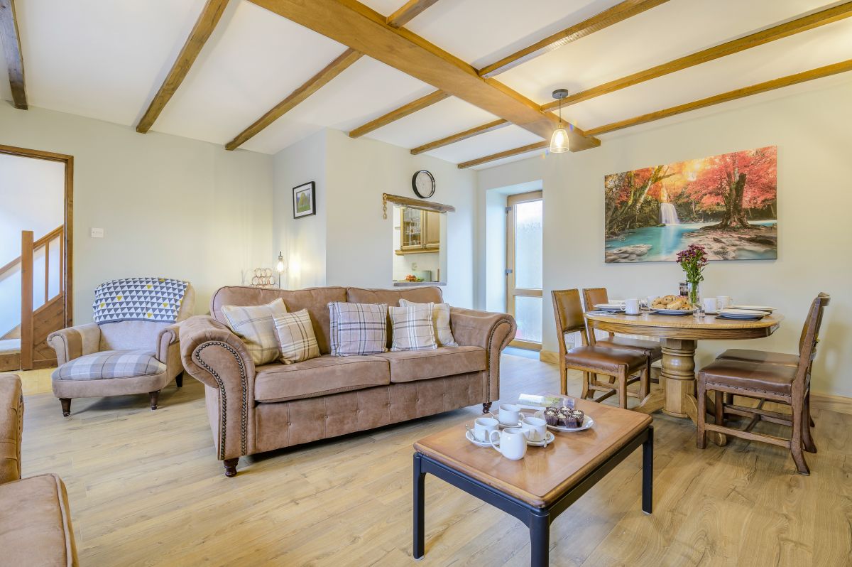 Llysfaen Cottage, listing photograph 9