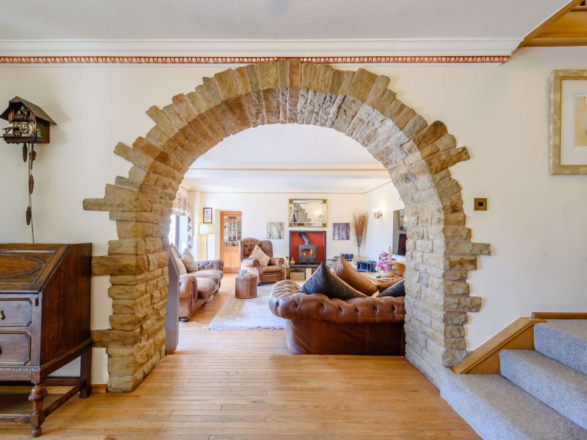 Southwood Chase, listing photograph 4