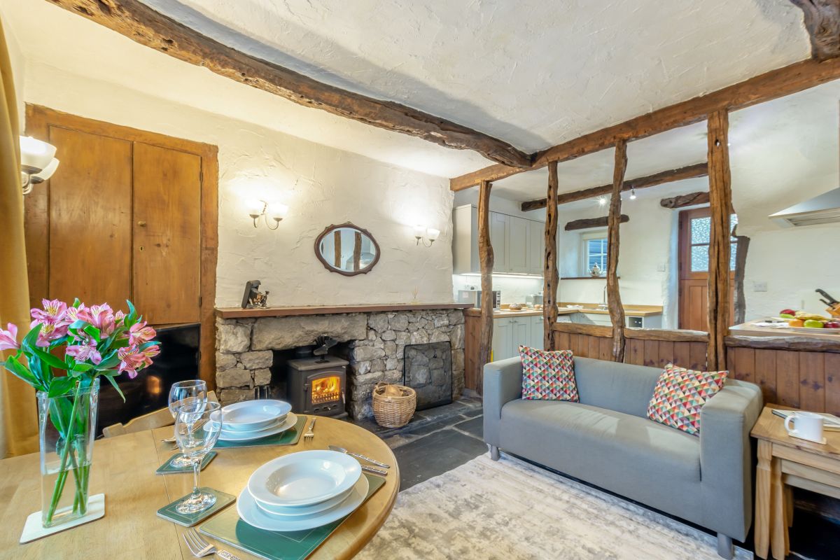Cragg Cottage, listing photograph 2