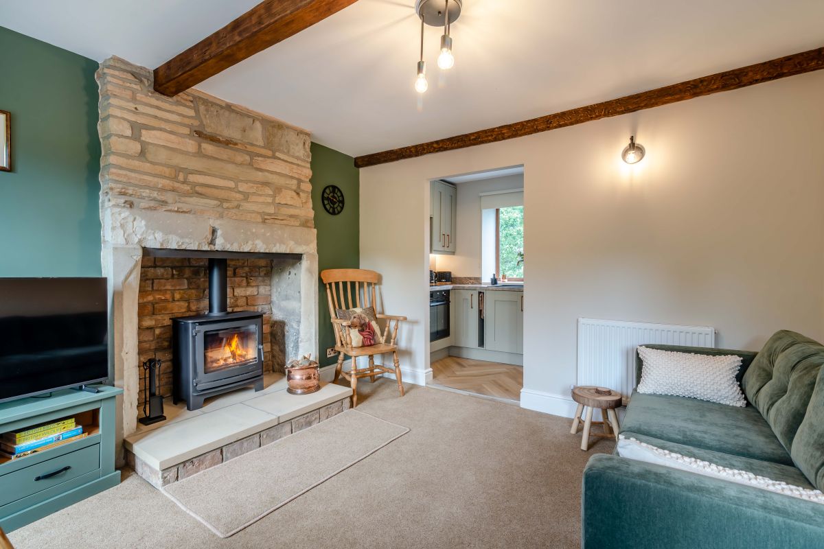 Sanctuary Cottage, listing photograph 2
