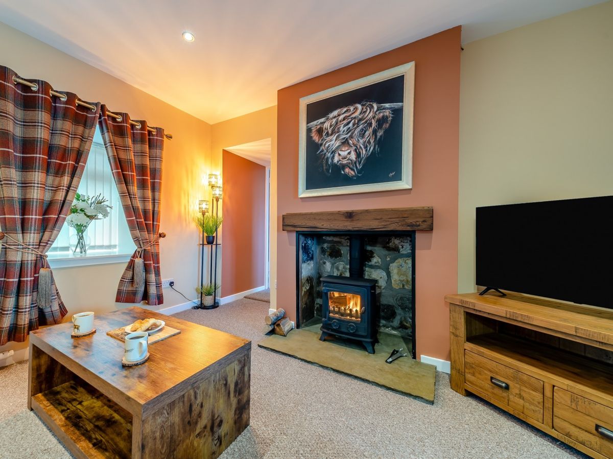 Campsie View, listing photograph 4