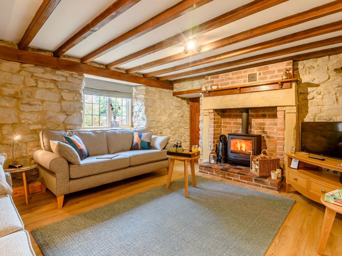 Hall Cottage, listing photograph 2