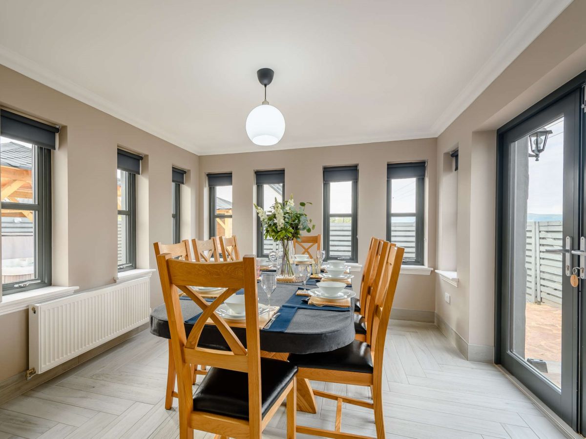 8 Lomond Courtyard, listing photograph 10