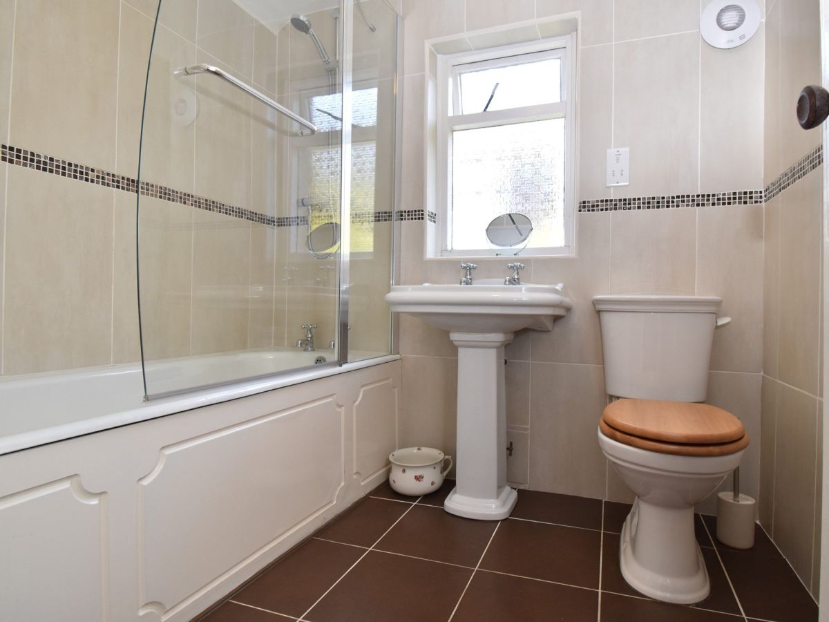 Whent Cottage, listing photograph 11