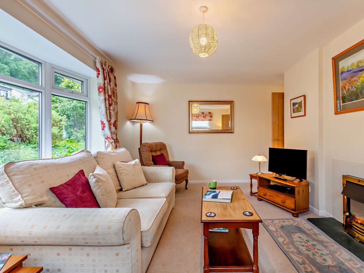 14 Manesty View