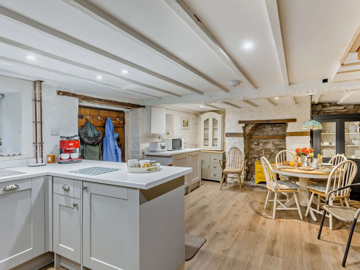 King Charles Cottage, listing photograph 6