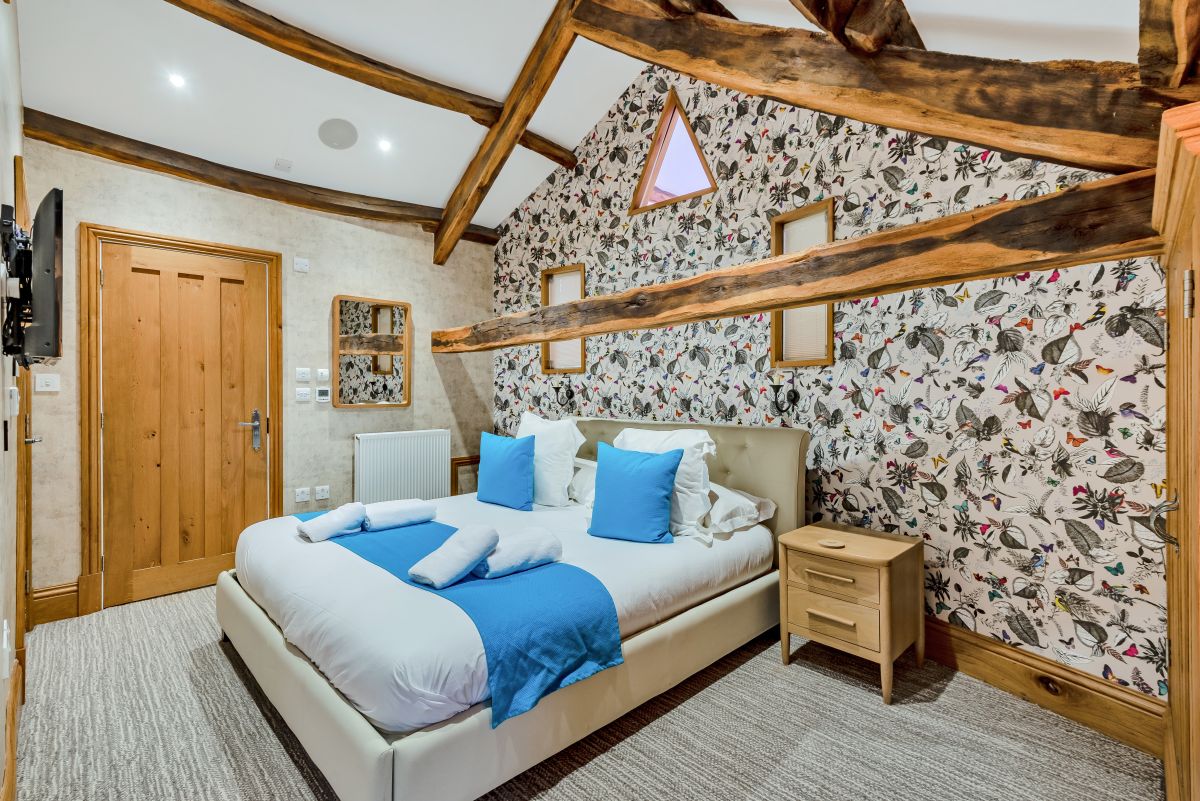 The Great Barn, listing photograph 5
