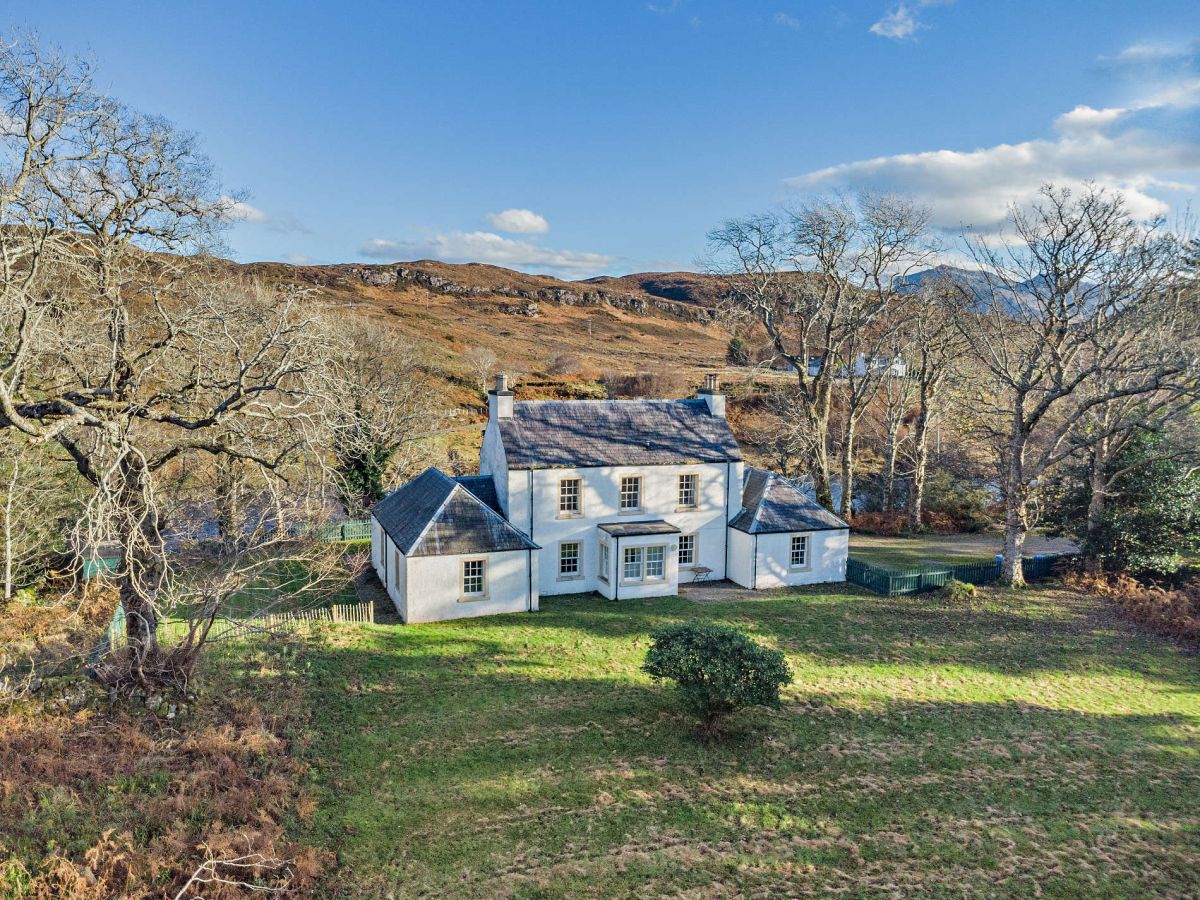 The Manse, listing photograph 2