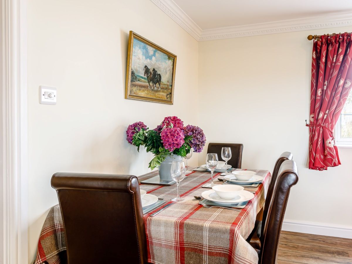 Folly Farm Cottage, listing photograph 9