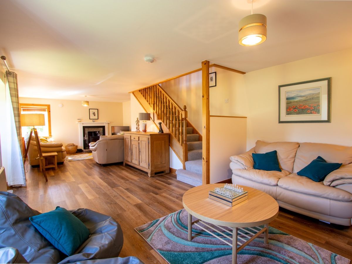 Tomcraggach Farmhouse, listing photograph 2